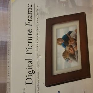 Digital Picture Frame